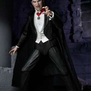 UNIVERSAL MONSTERS - 7 IN SCALE ACTION FIGURE - ULTIMATE DRACULA (TRANSYLVANIA) NECA