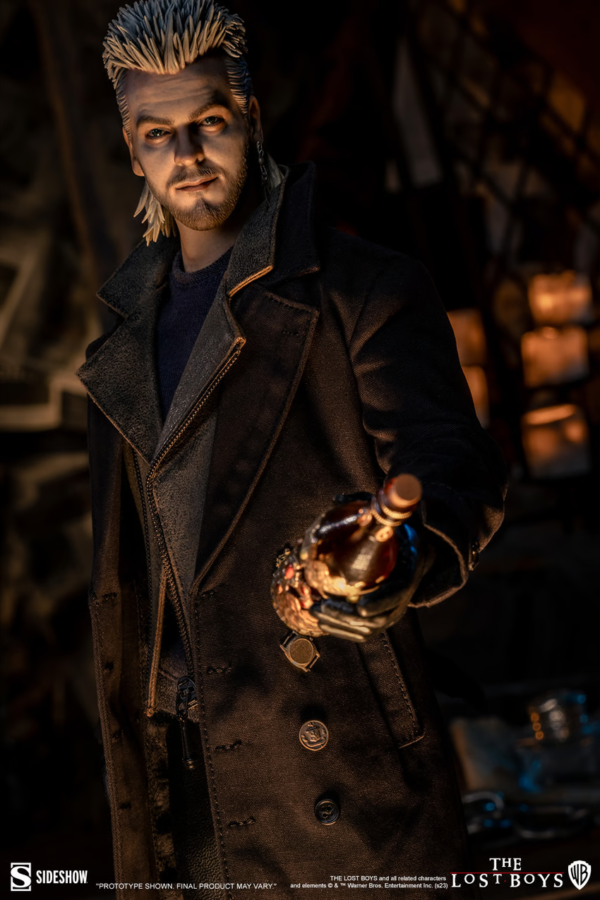 The Lost Boys David 1:6 Scale Figure - Image 4