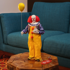 Pennywise 1:6 Scale Sideshow Collectibles Figure