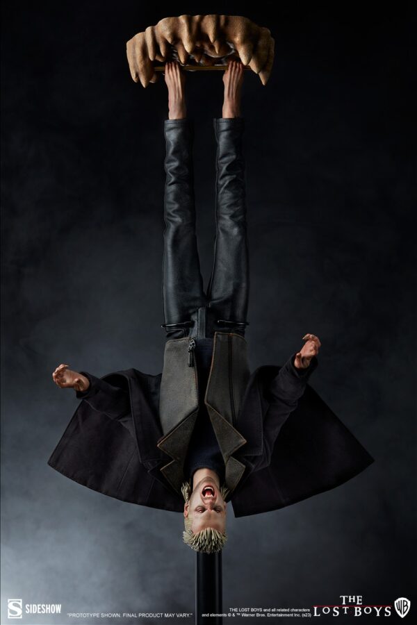 The Lost Boys David 1:6 Scale Figure - Image 5
